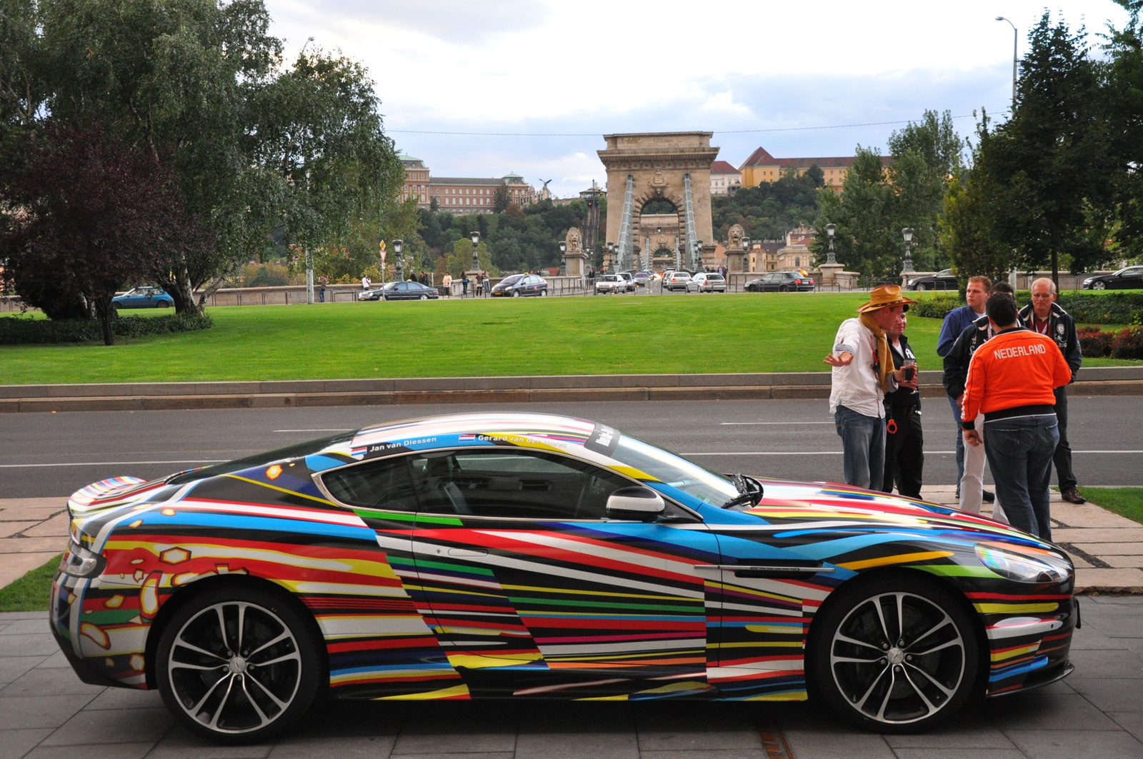 Aston Martin DBS 021