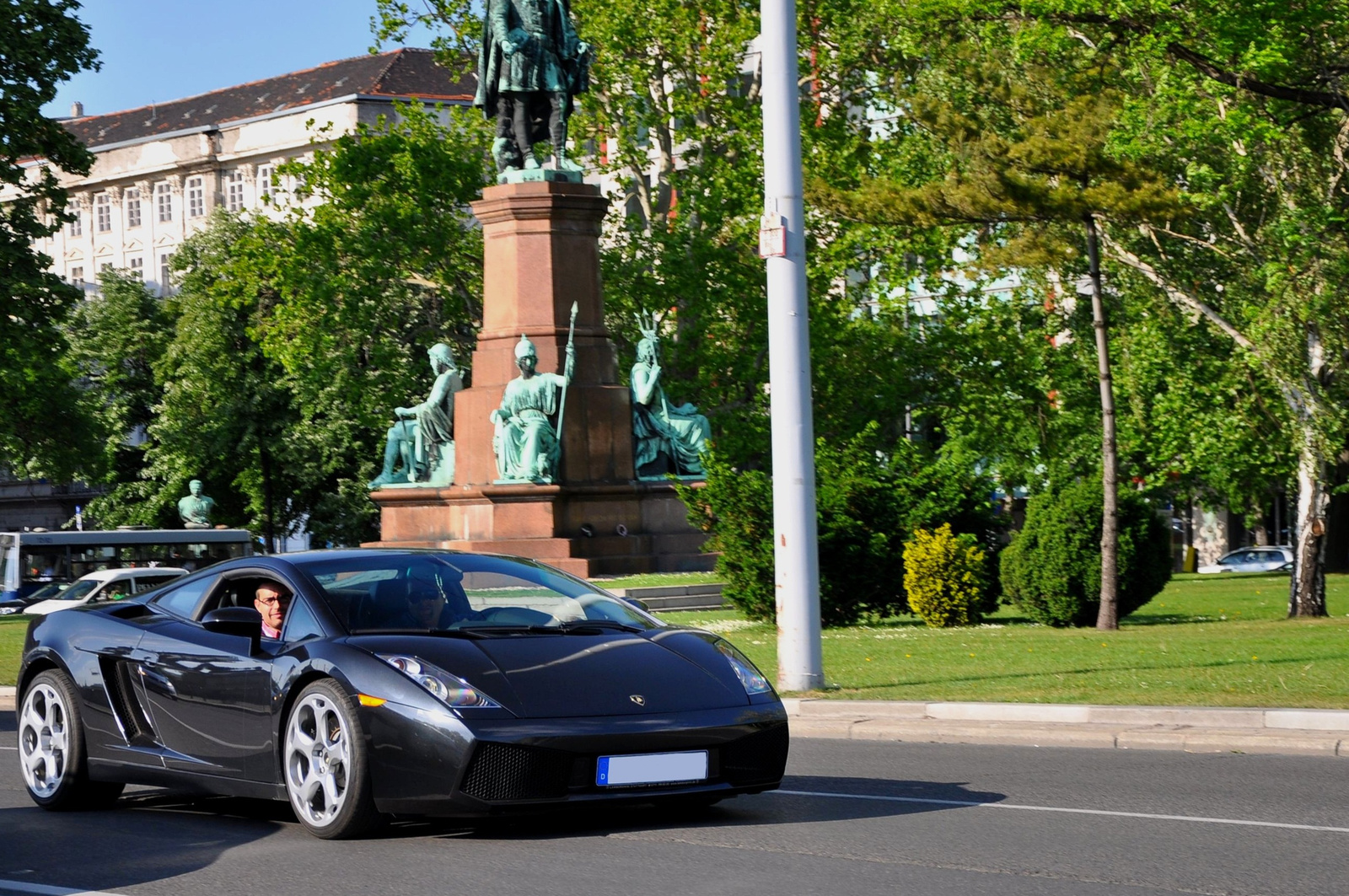 Lamborghini Gallardo 121