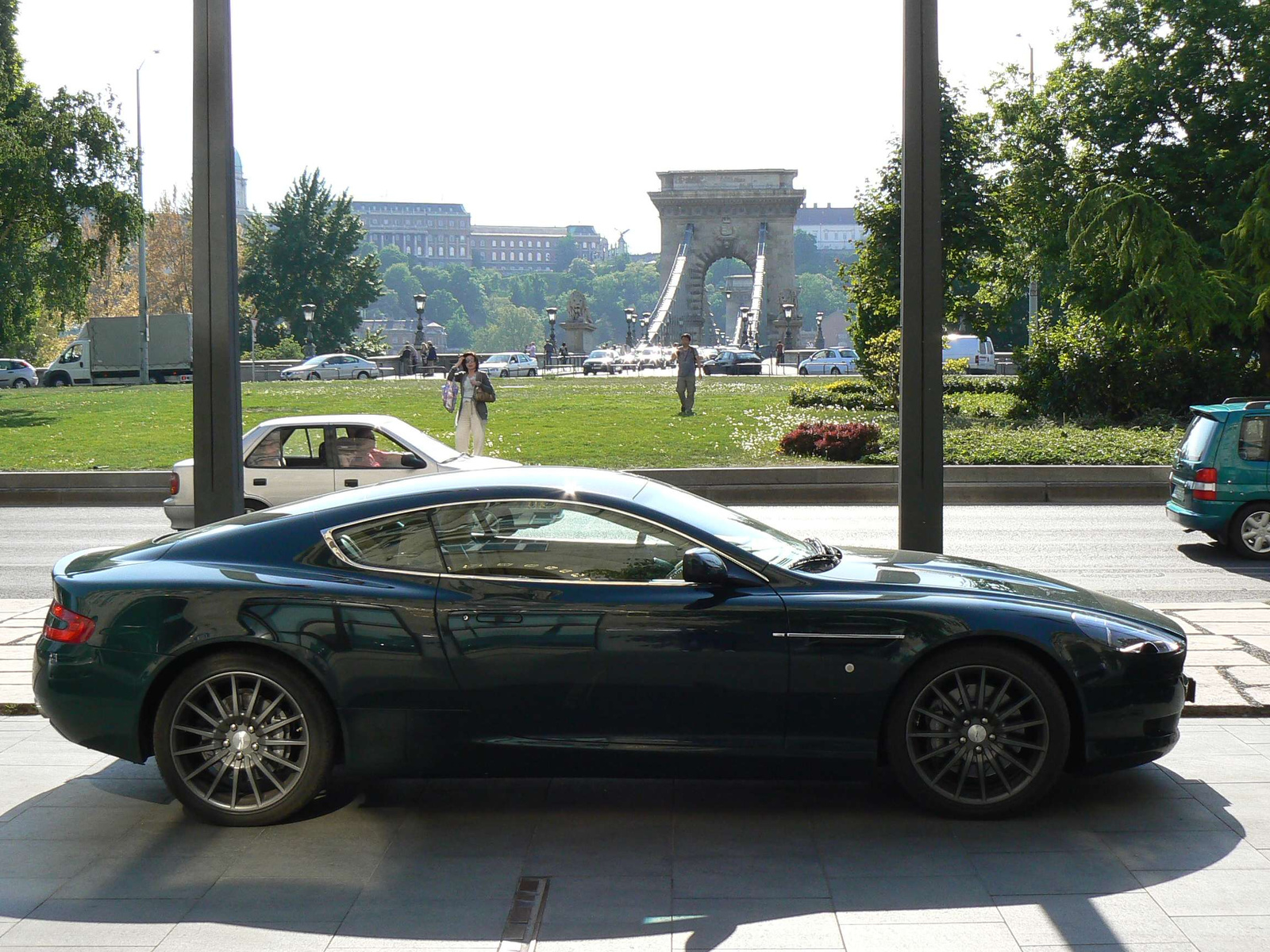 Aston Martin DB9 041