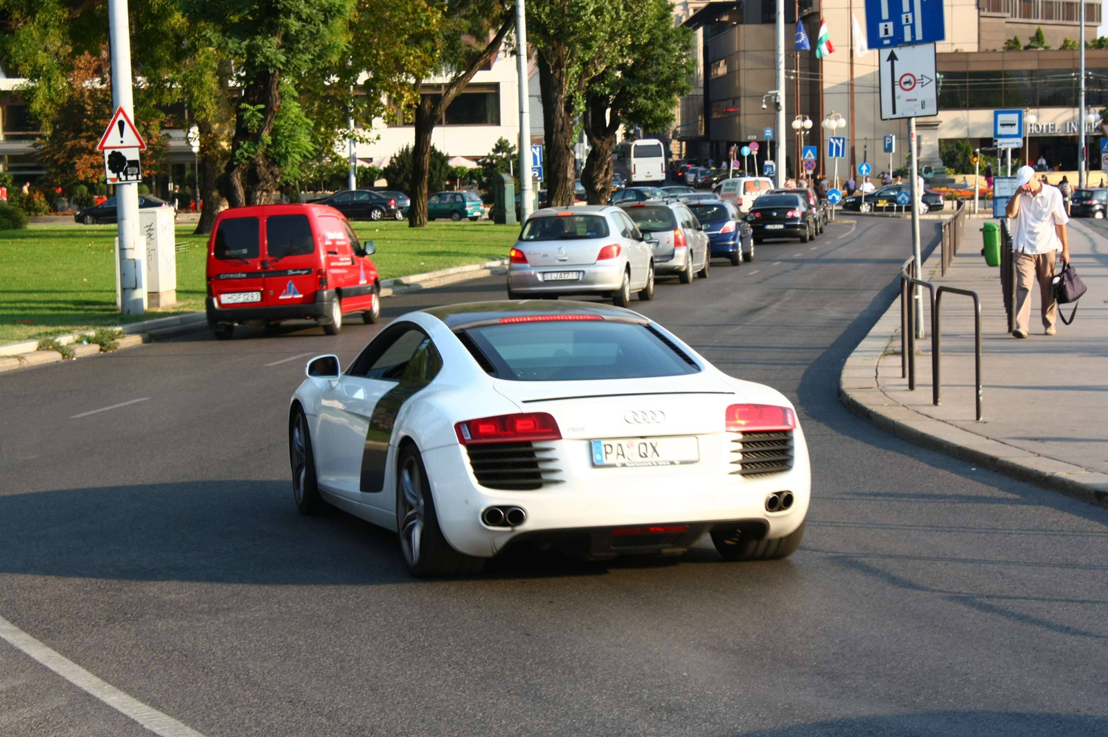 Audi R8 101