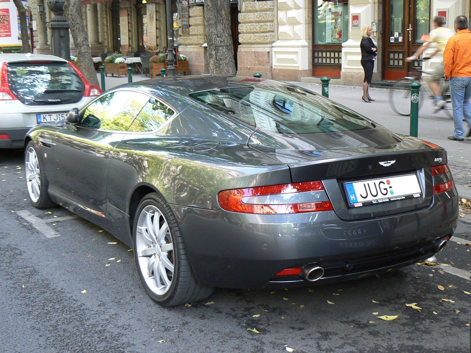 Aston Martin DB9 019