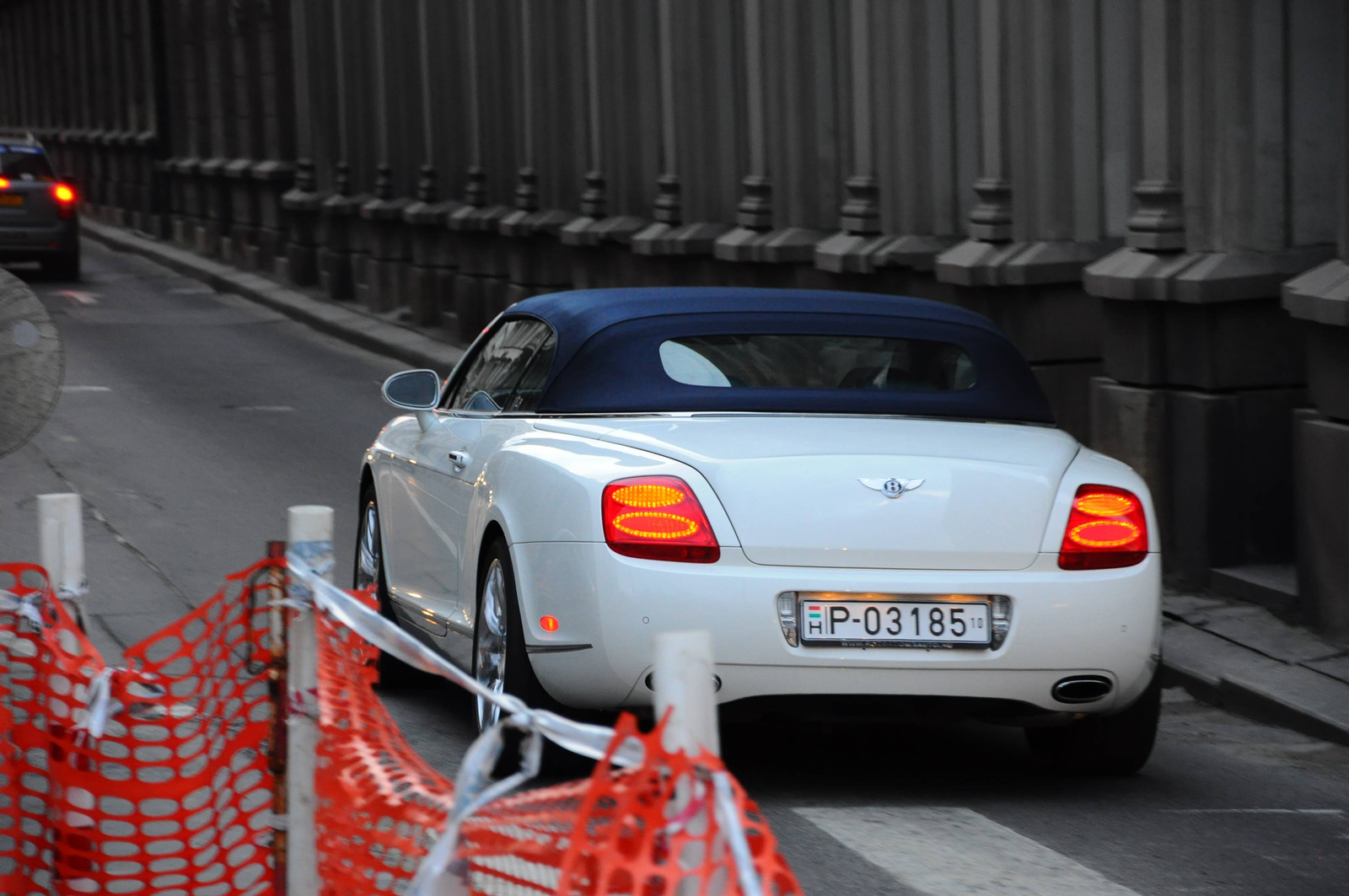 Bentley Continental GTC 057