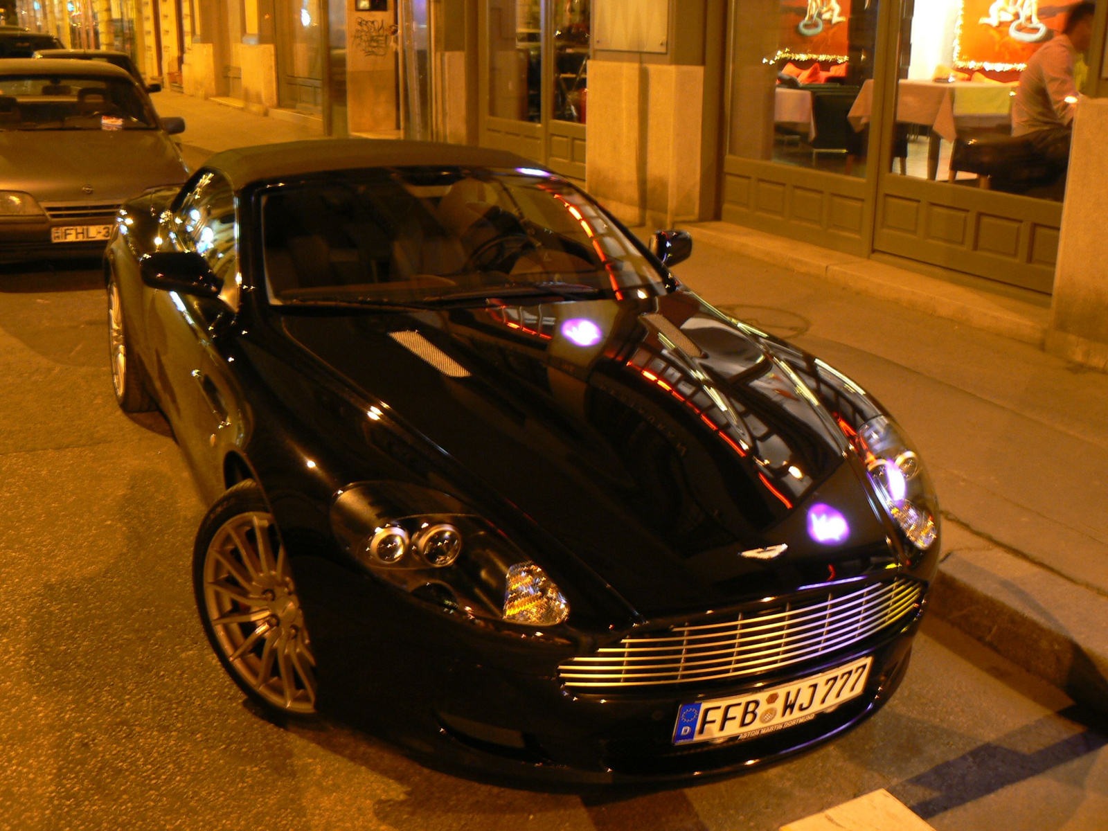 Aston Martin DB9 Volante 051