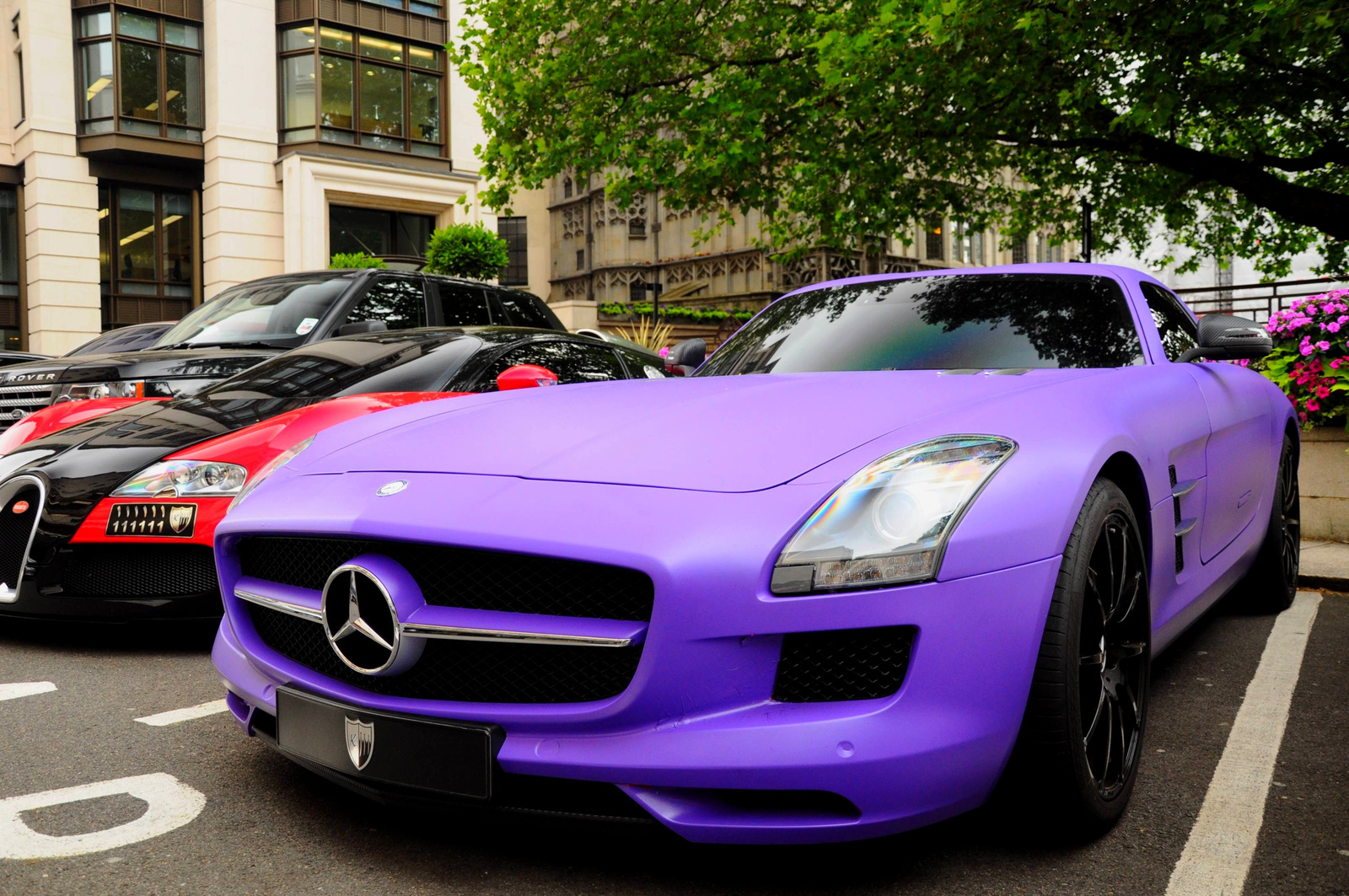 Bugatti Veyron &amp; Mercedes SLS