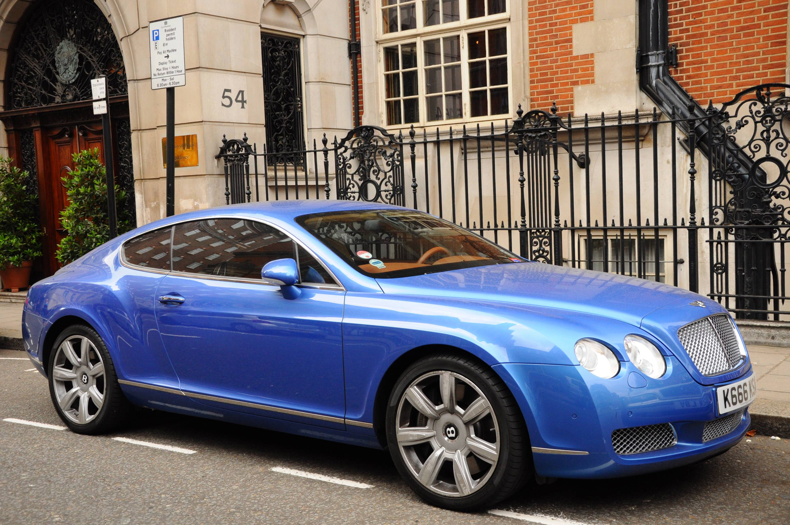 Bentley Continental GT