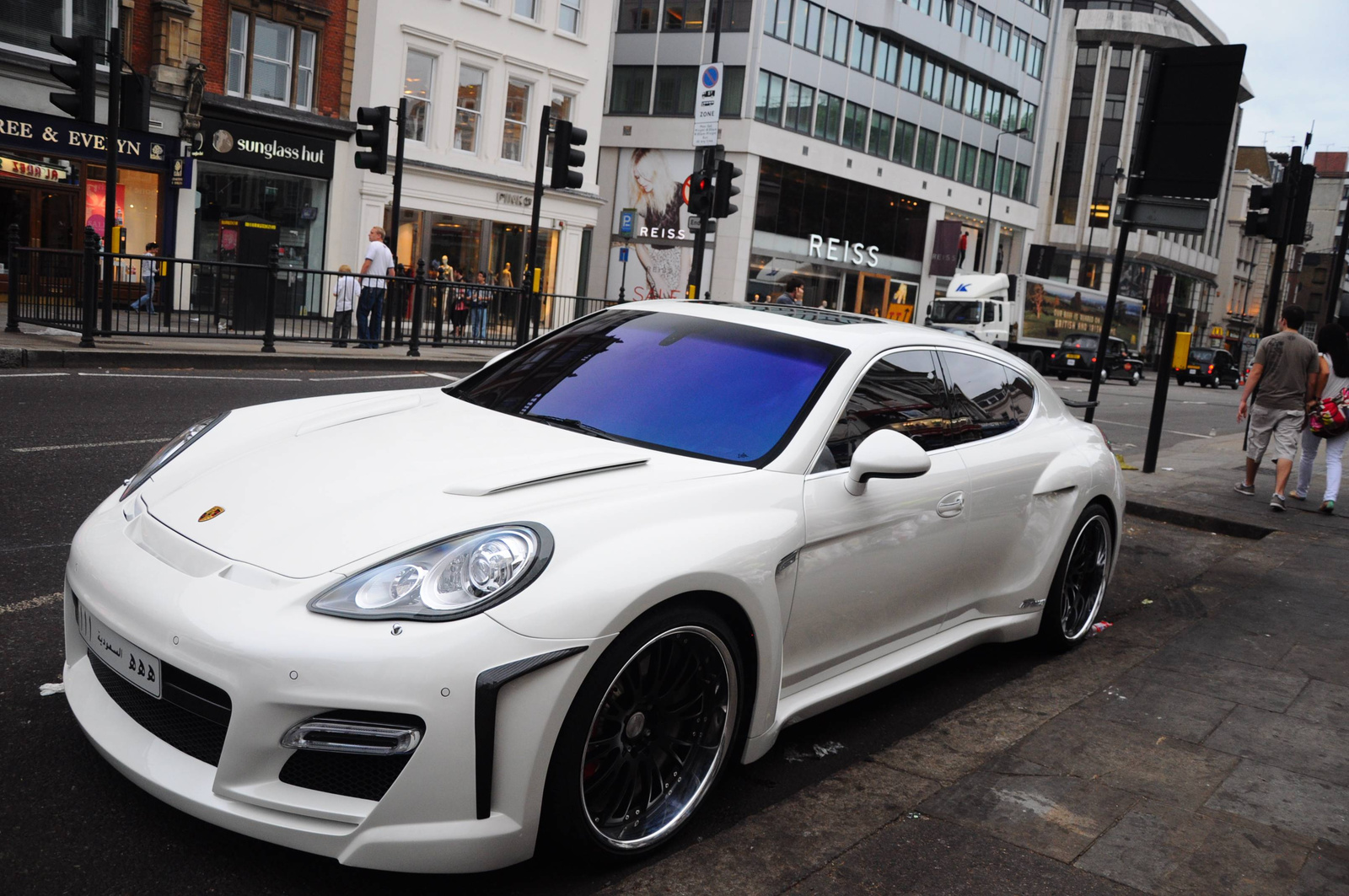 FAB Design Porsche Panamera