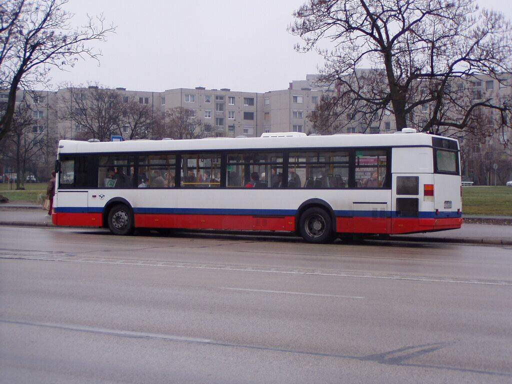 ik412-01