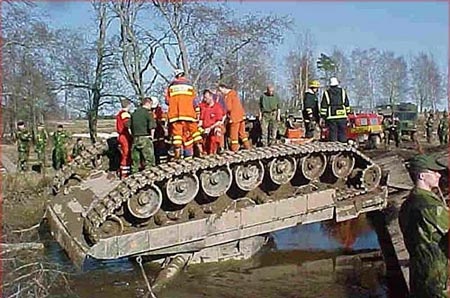 Tank baleset 6