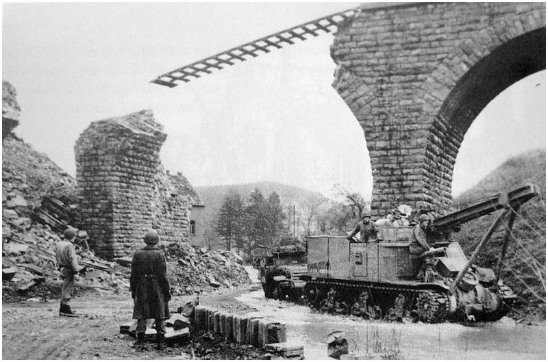 M3, M31 Tank Recovery Vehicle 1944.10.24. Stolberg viadukt