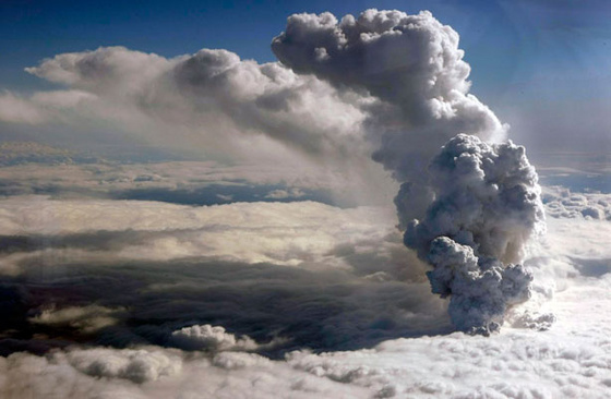 iceland-volcano-041510-lg