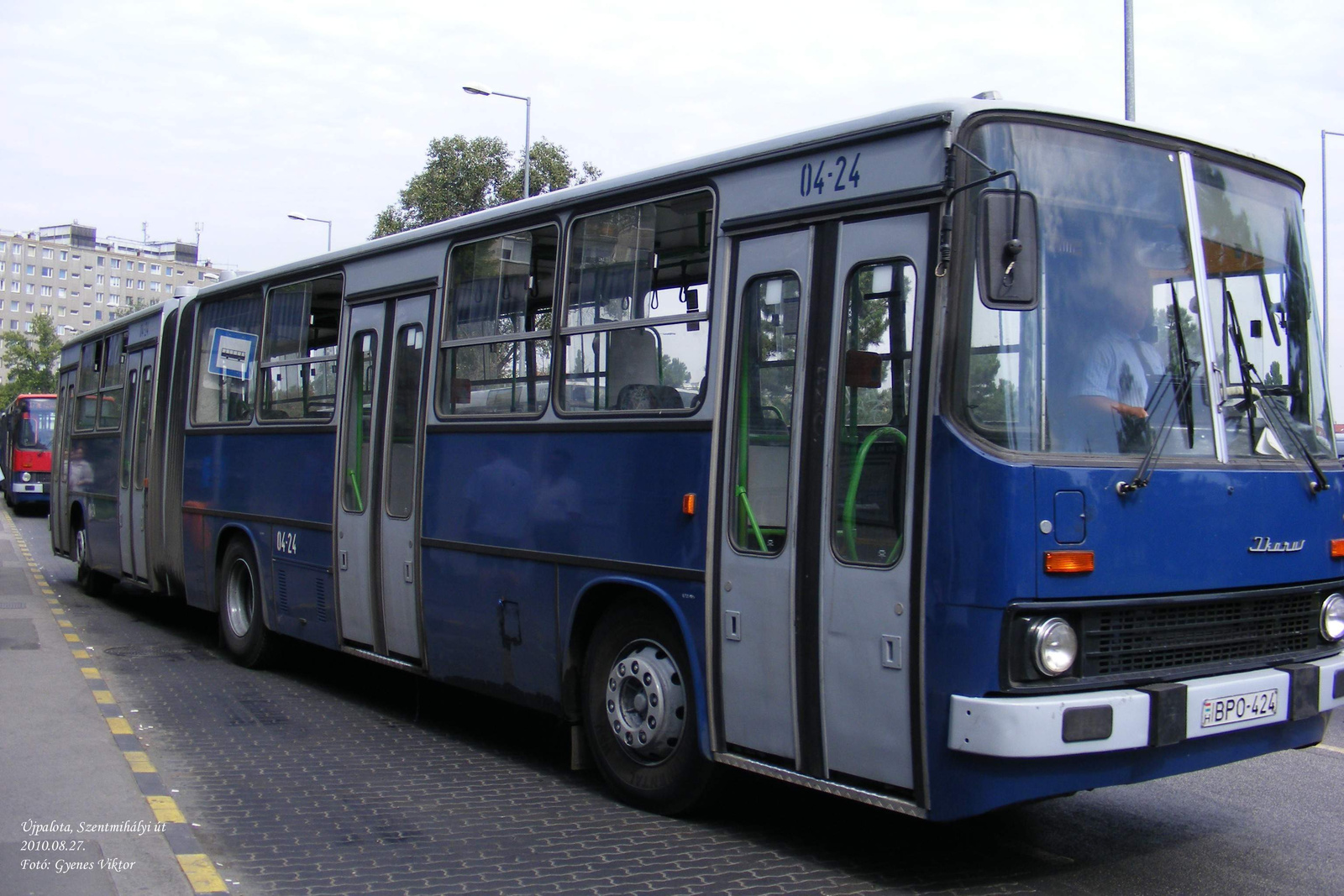 Busz BPO-424
