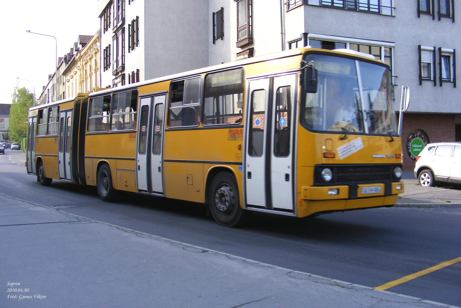 Ikarus 280-AIH-584