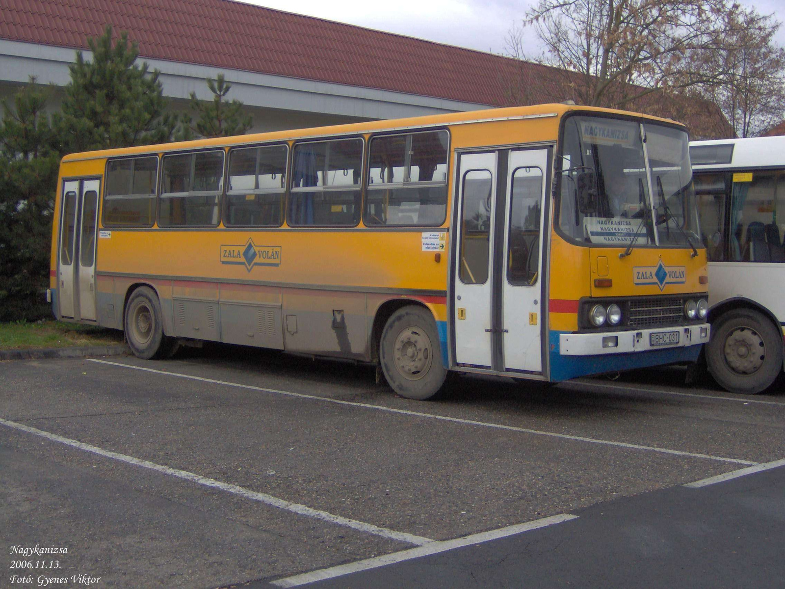 Ikarus 260-BHC-031