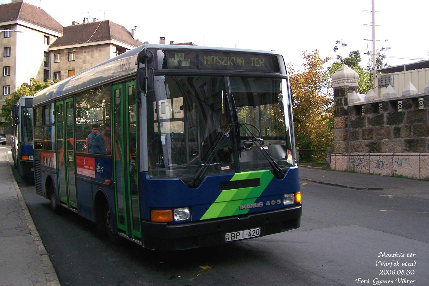 Busz BPI-420 4