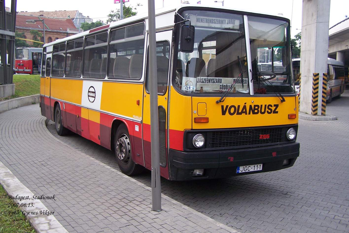 Ikarus 256-JGC-111