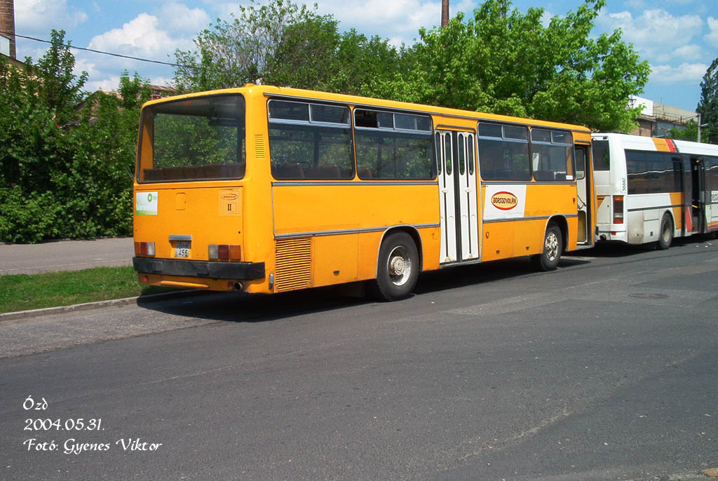 Ikarus 266-BHK-456 2