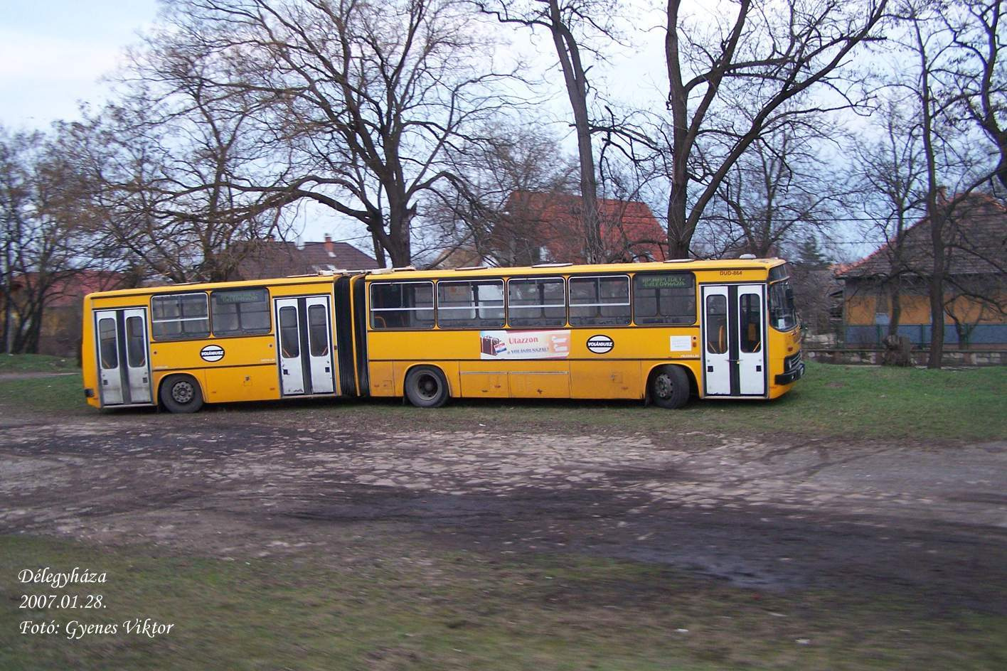 Ikarus 280-DUD-864 2