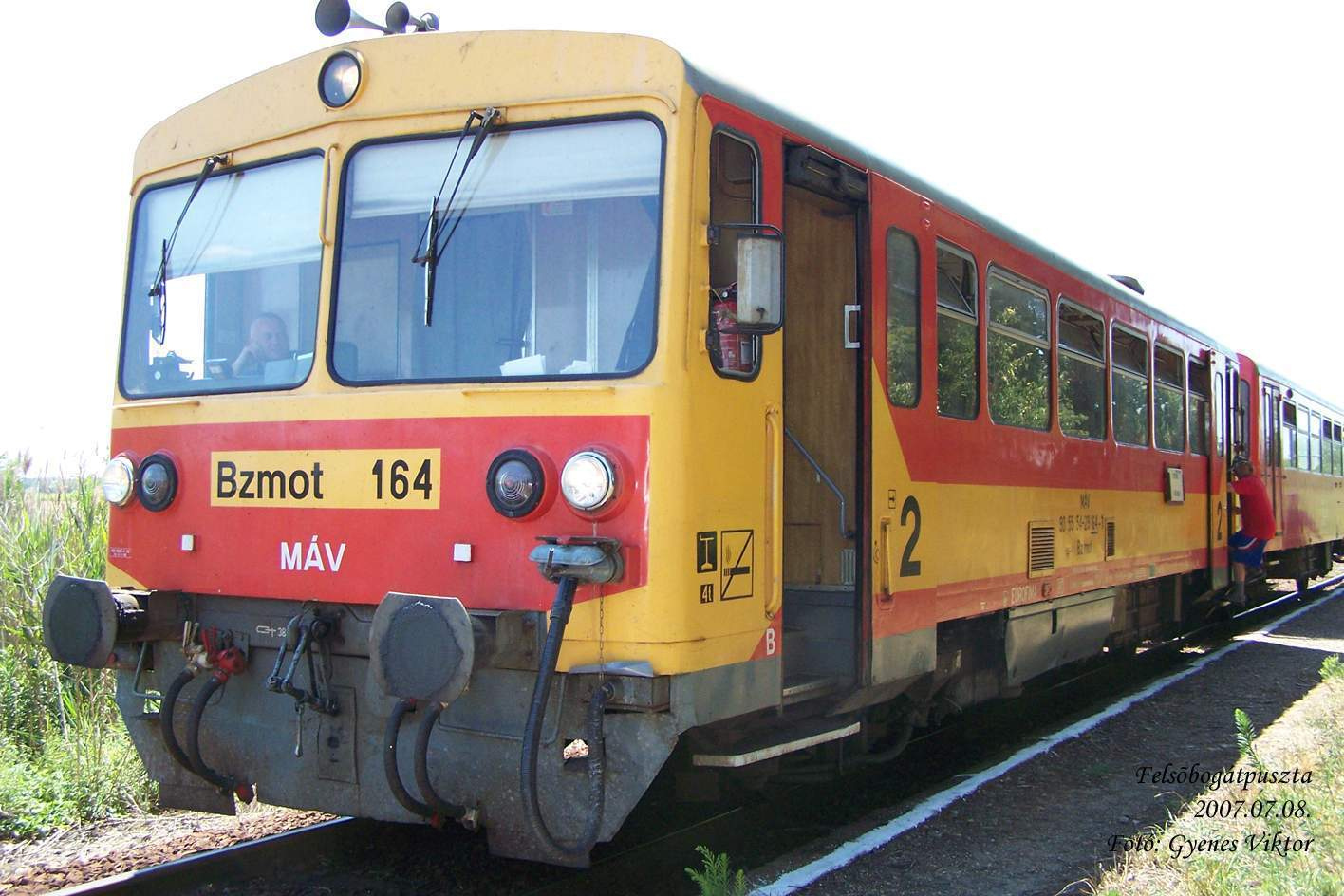 Bzmot164 03