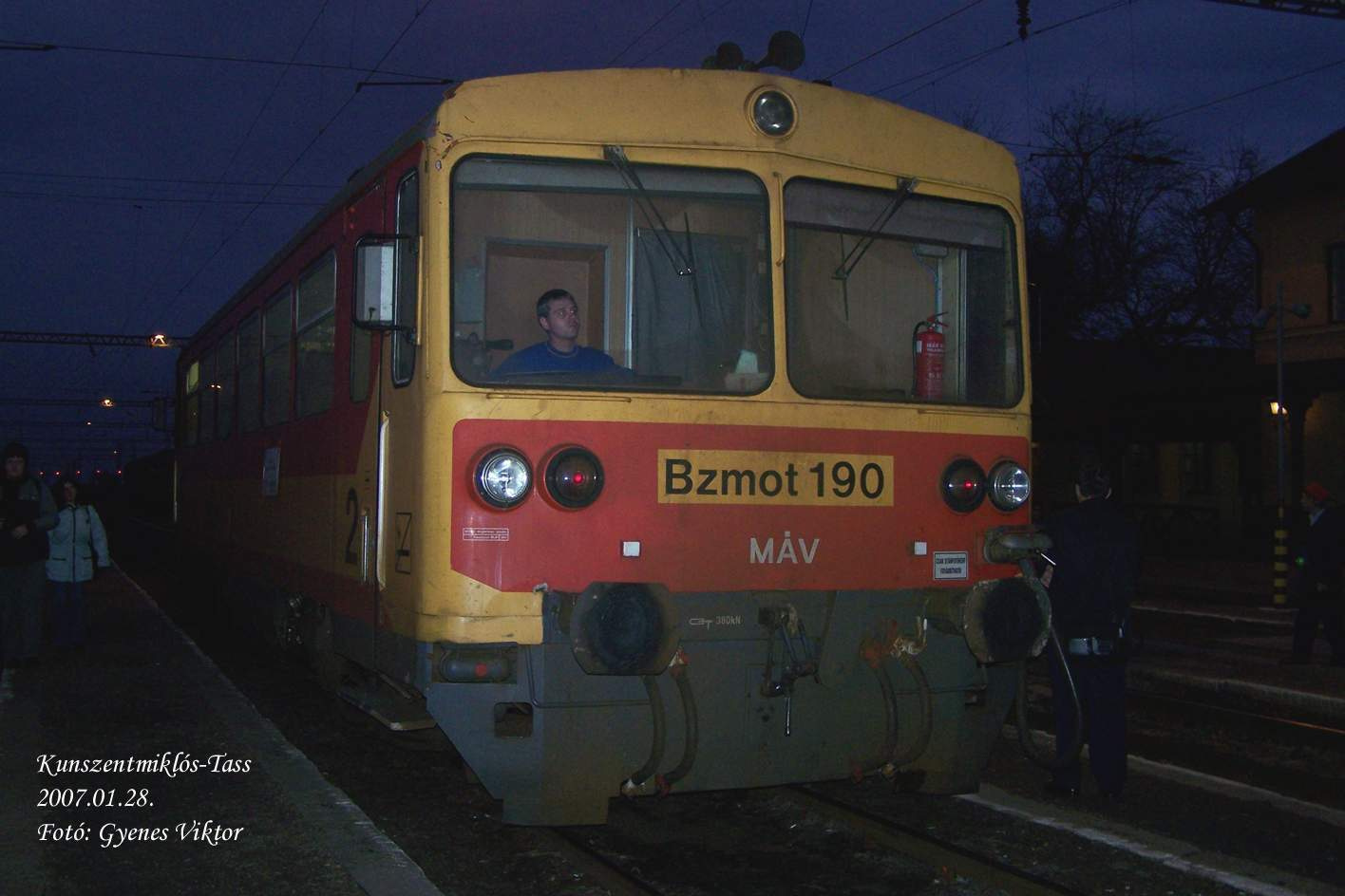 Bzmot190 02