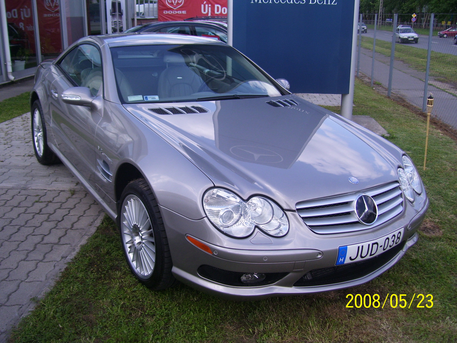 Mercedes-Benz SL55 AMG