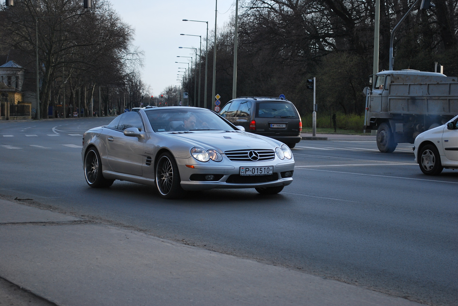 Mercedes-Benz SL55 AMG