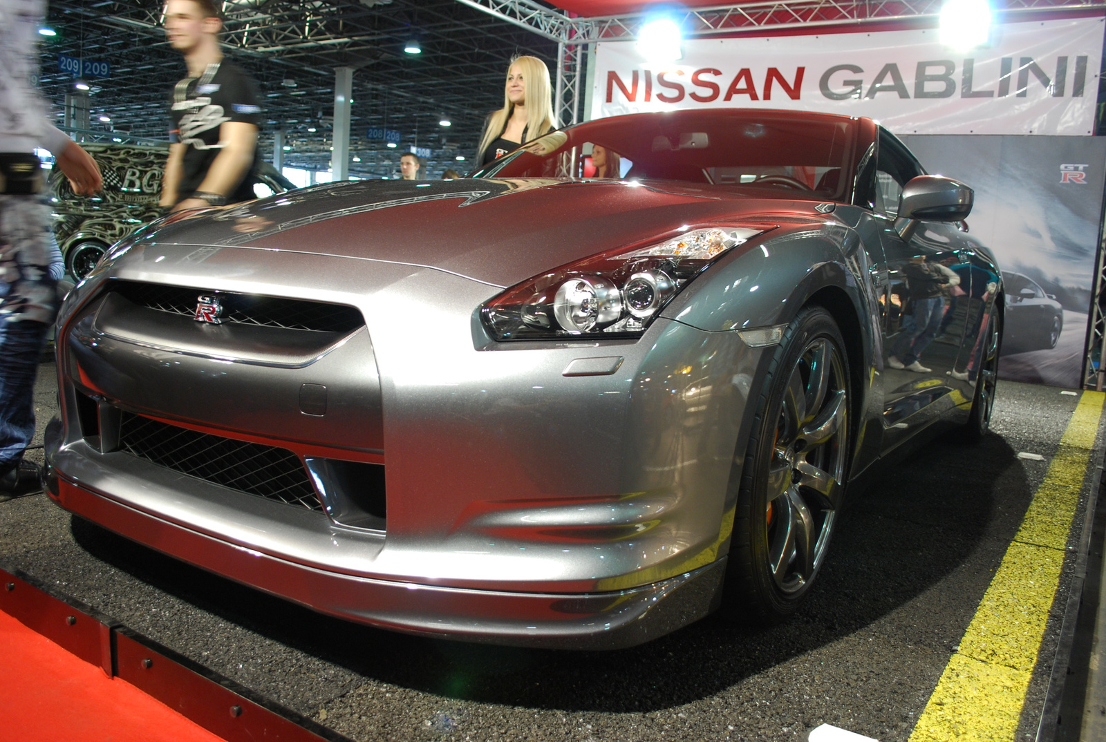 Nissan GT-R