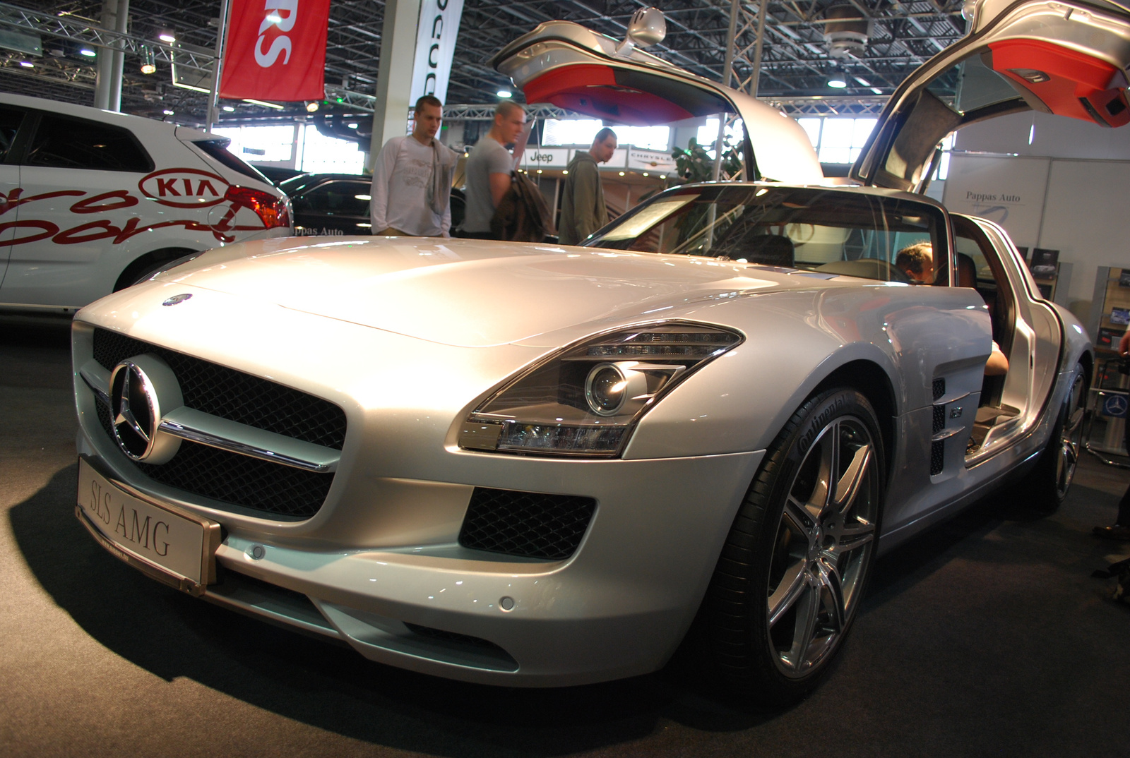 Mercedes-Benz SLS AMG