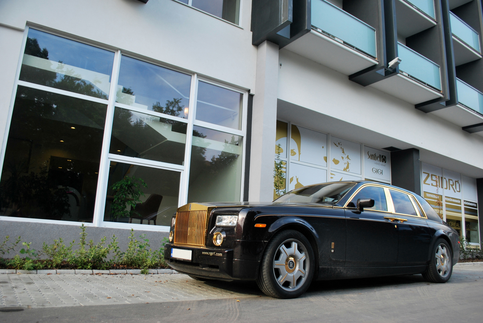 Rolls Royce Phantom